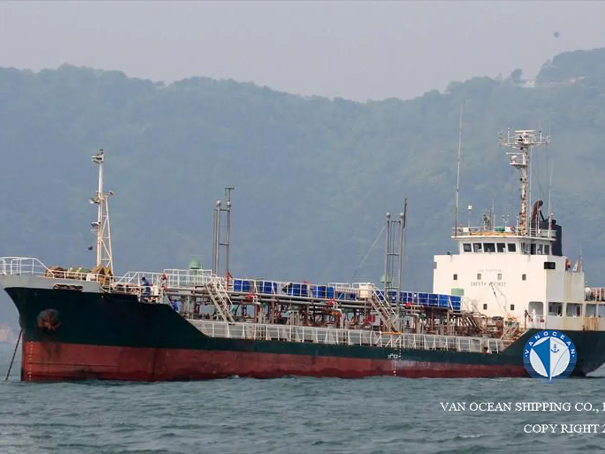 Kapal tangki minyak/bahan kimia keur dijual