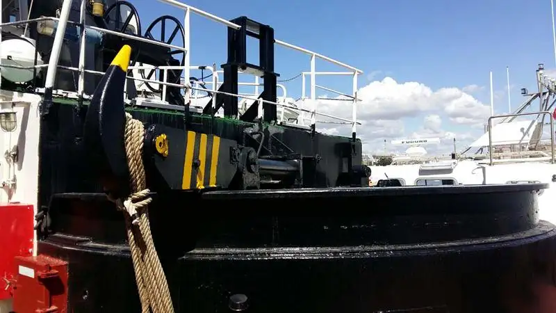 Kapal penarik keur dijual