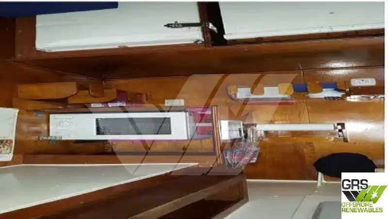 Kapal kerja keur dijual