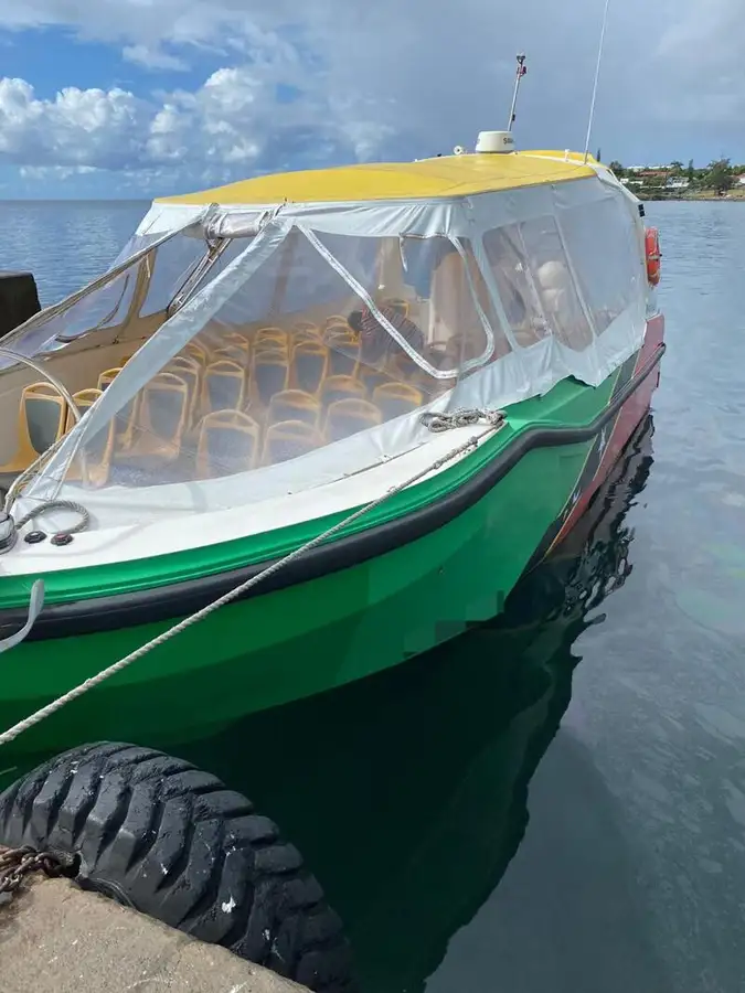Kapal fery keur dijual
