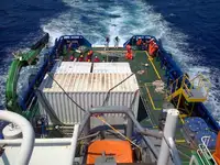 Kapal pangangkut barang curah keur dijual