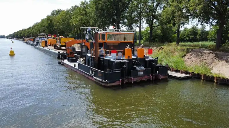 Kapal kontainer keur dijual