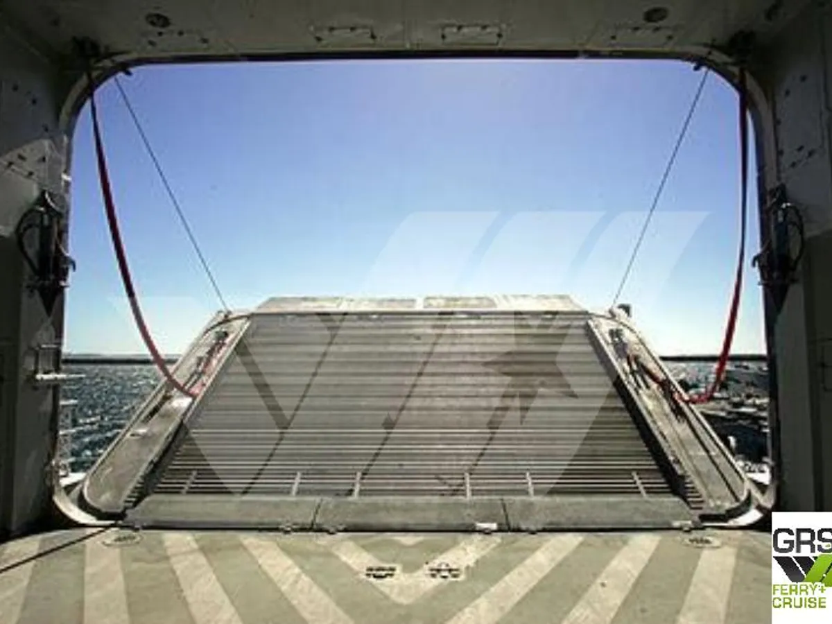 Kapal RoPax keur dijual