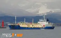 Oil/Chemical tanker pikeun dijual
