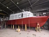 Parahu awak pikeun dijual