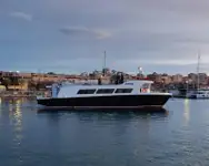Kapal panumpang pikeun dijual