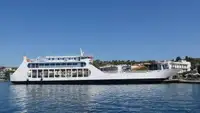 kapal RoPax pikeun dijual
