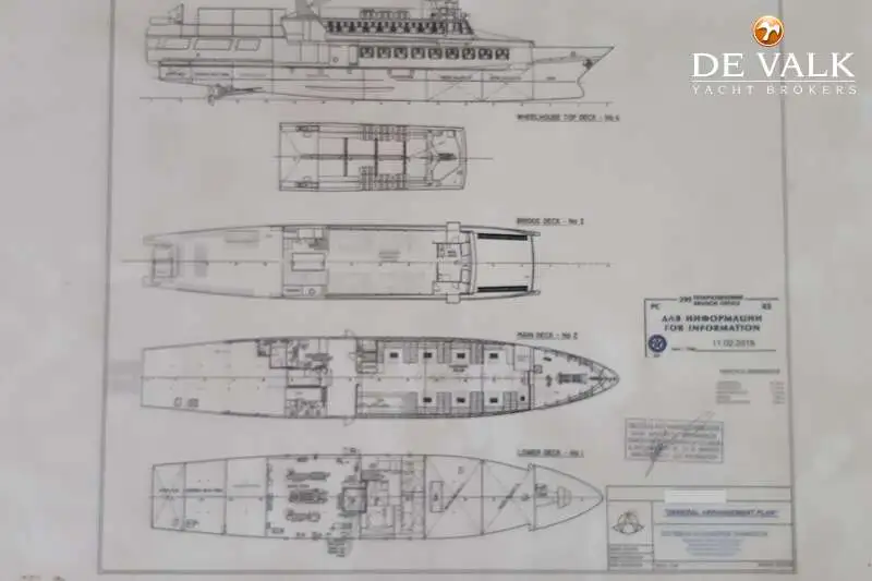 Kapal pesiar keur dijual
