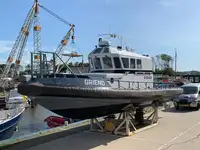 Parahu awak pikeun dijual