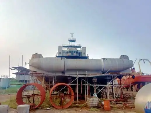 Kapal penarik keur dijual