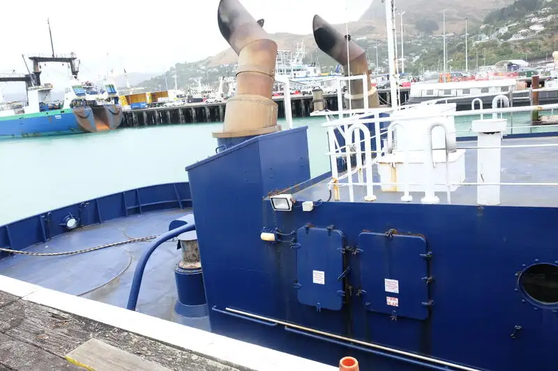 Kapal penarik keur dijual