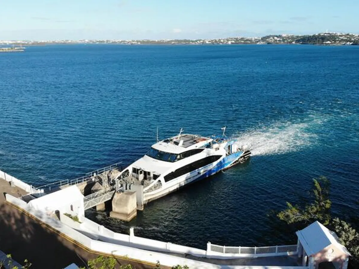 Kapal fery keur dijual