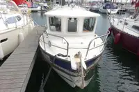Kapal kerja keur dijual