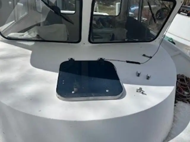 Kapal kerja keur dijual
