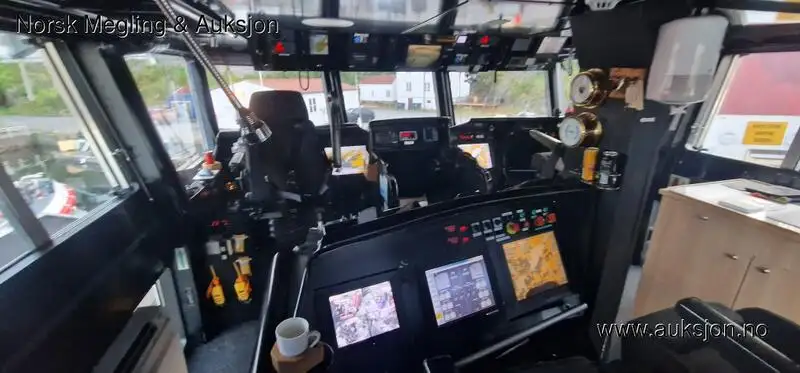 Kapal penarik keur dijual