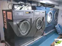 Kapal pesiar keur dijual