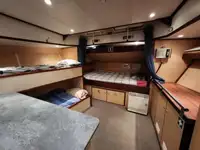 Kapal kerja keur dijual