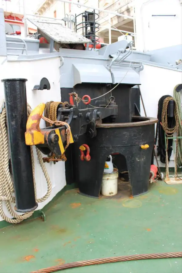 Kapal penarik keur dijual