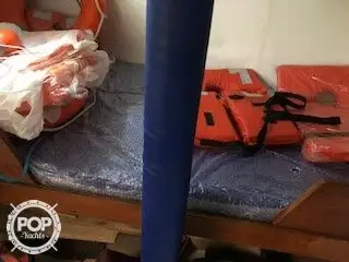 Kapal pasokan keur dijual
