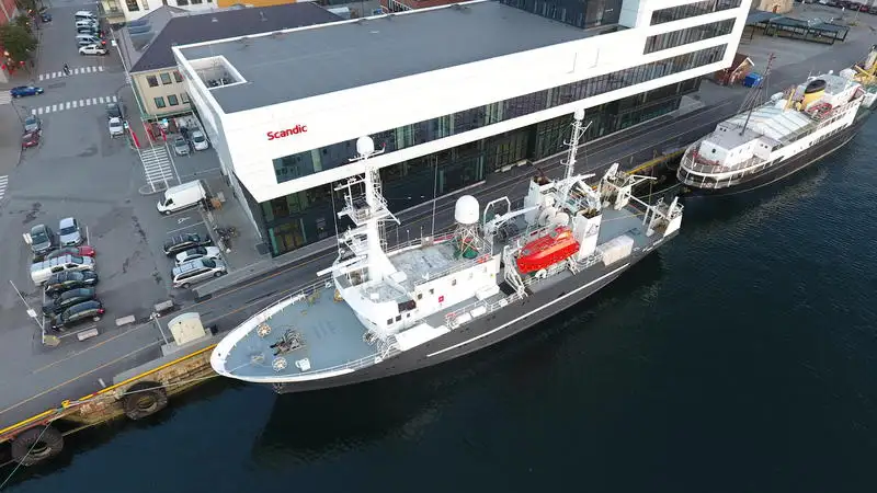 Kapal kontainer keur dijual