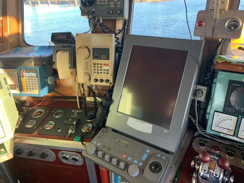 Kapal penarik keur dijual