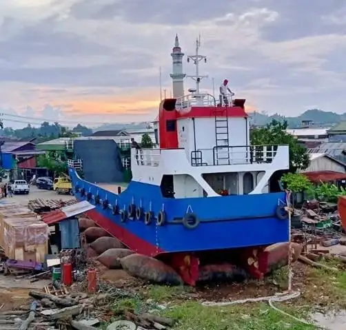 Kapal pendaratan, tangki keur dijual