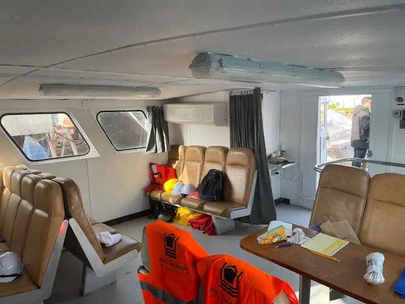 Kapal kontainer keur dijual