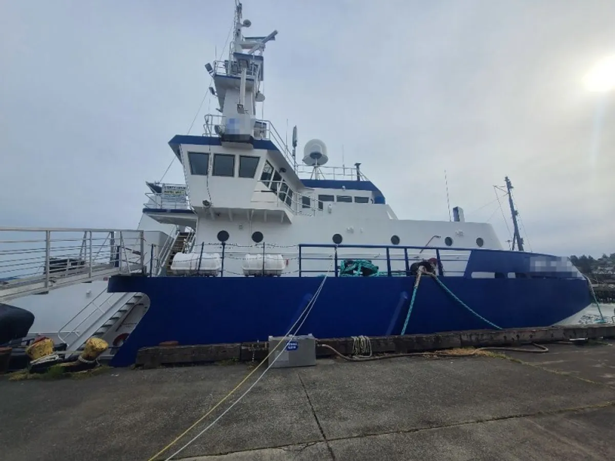 Kapal penarik keur dijual
