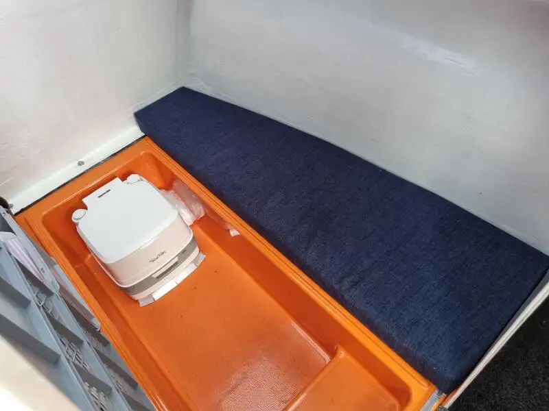 Kapal kontainer keur dijual