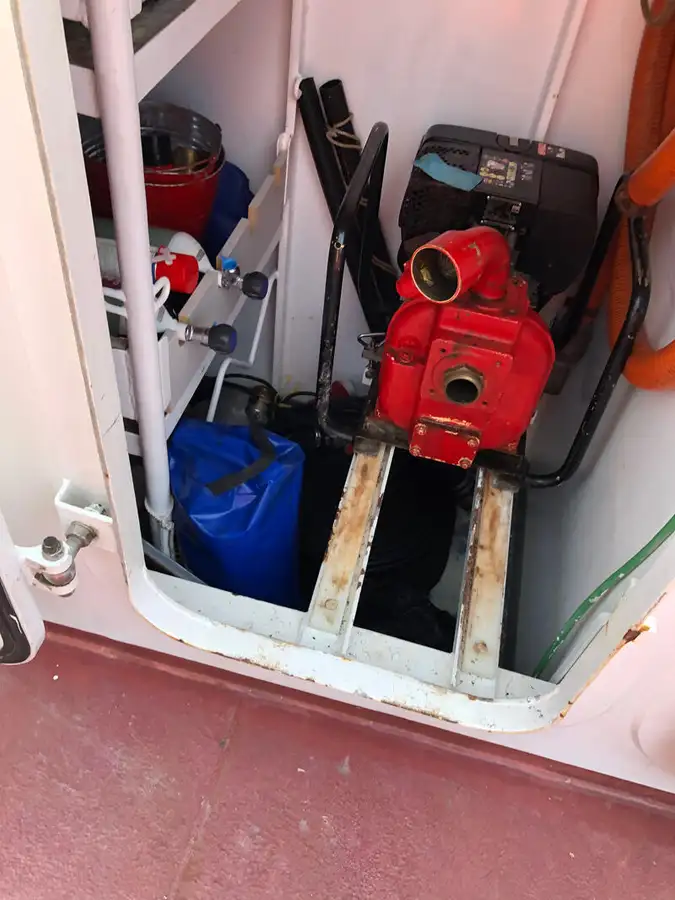 Kapal penarik keur dijual