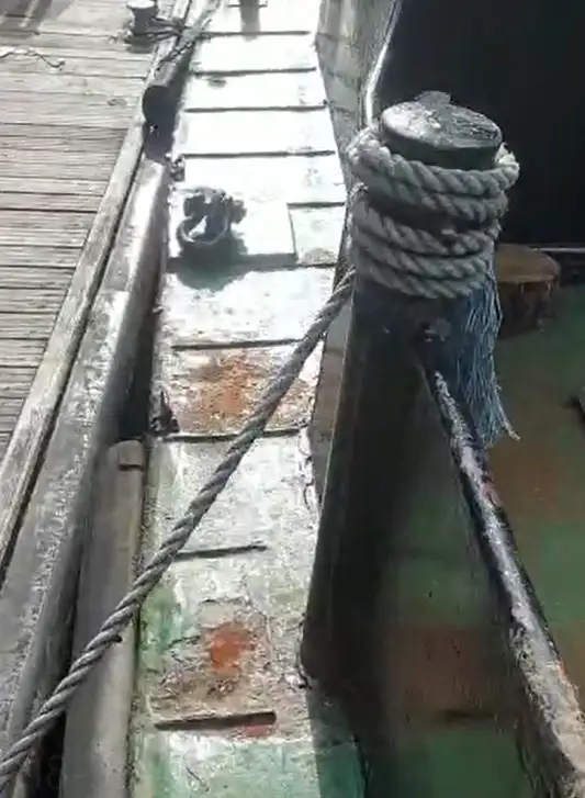Kapal kerja keur dijual