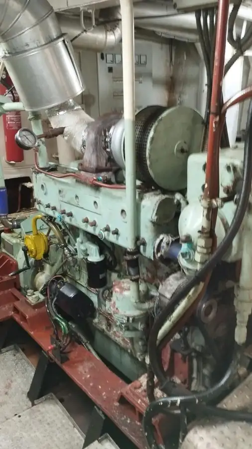 Kapal penarik keur dijual