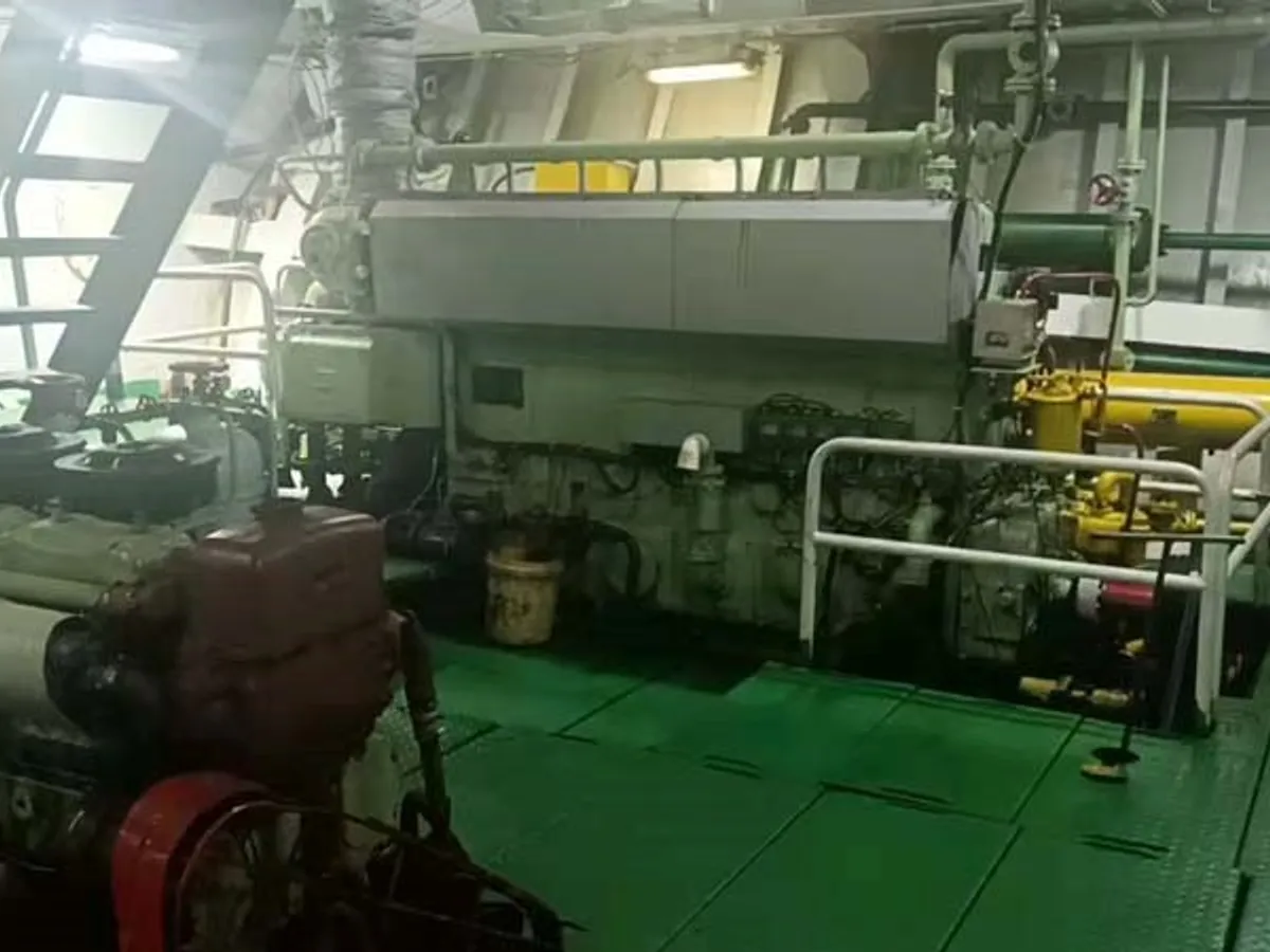 Kapal kontainer keur dijual