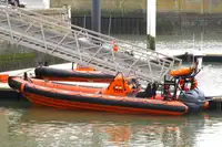 Kapal kontainer keur dijual