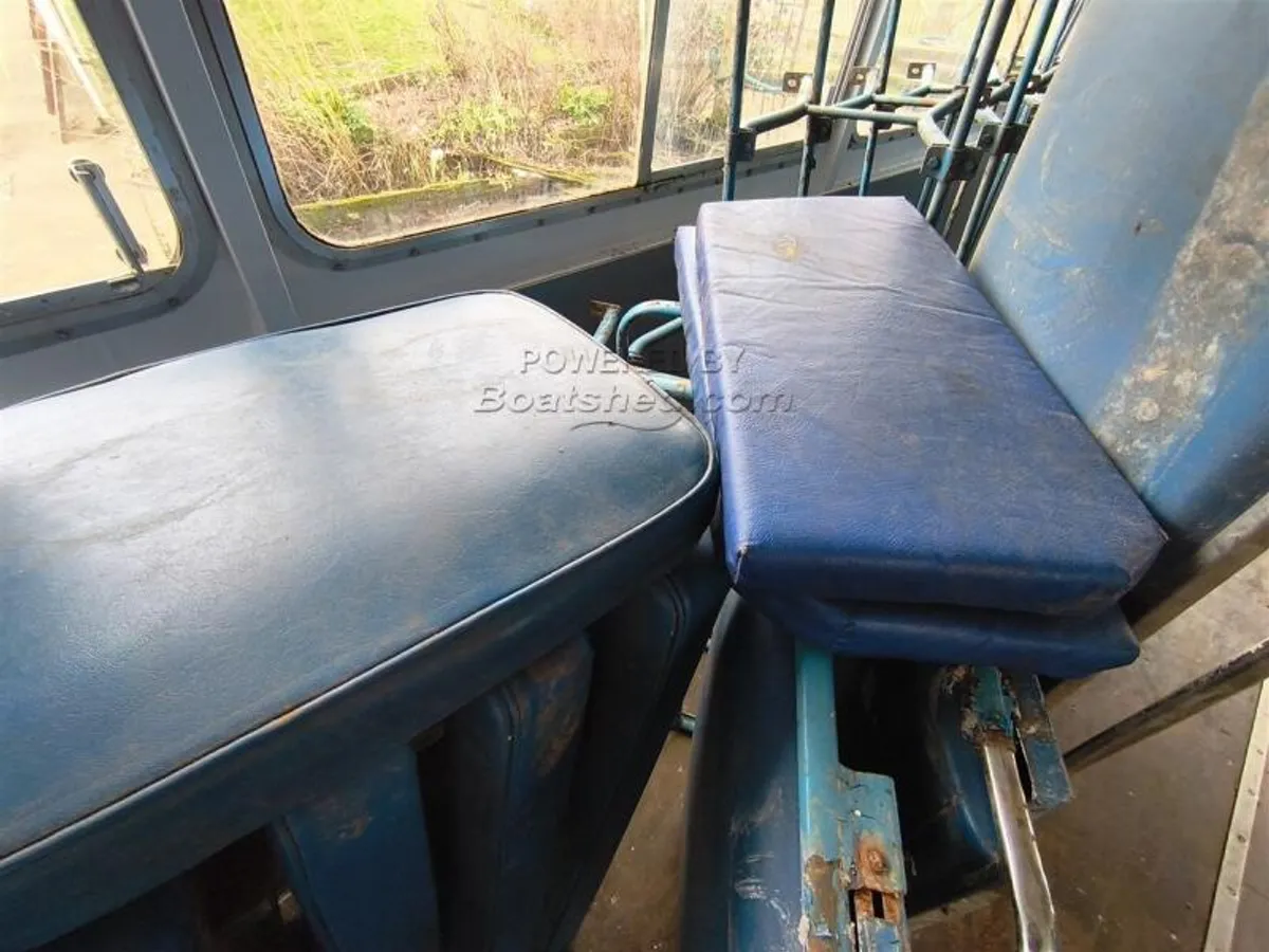 Kapal panumpang keur dijual