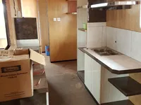 Kapal pendaratan, tangki keur dijual
