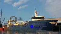 Kapal pikeun ngolah sareng ngantepkeun lauk keur dijual