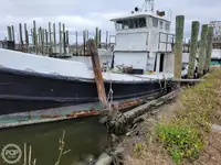 Kapal pasokan keur dijual