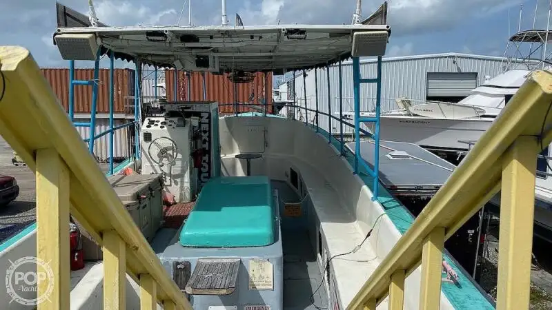 Kapal pesiar keur dijual