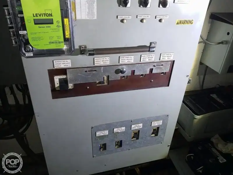 Kapal pesiar keur dijual