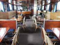 Tongkang keur dijual