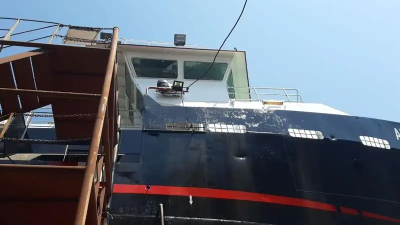 Kapal pasokan keur dijual