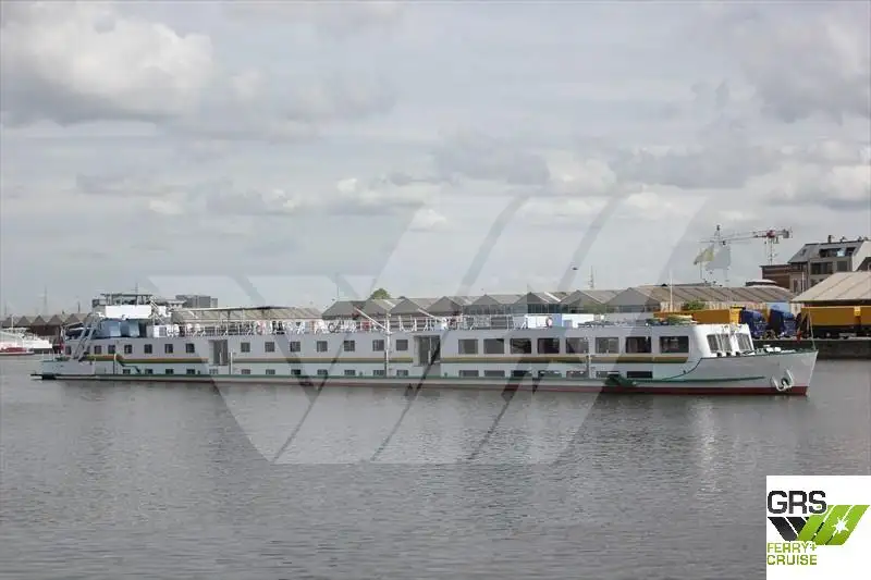 Kapal pesiar keur dijual