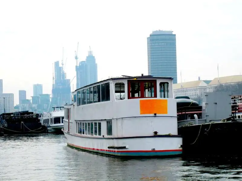 Kapal fery keur dijual