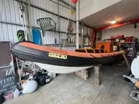 Kapal kerja keur dijual