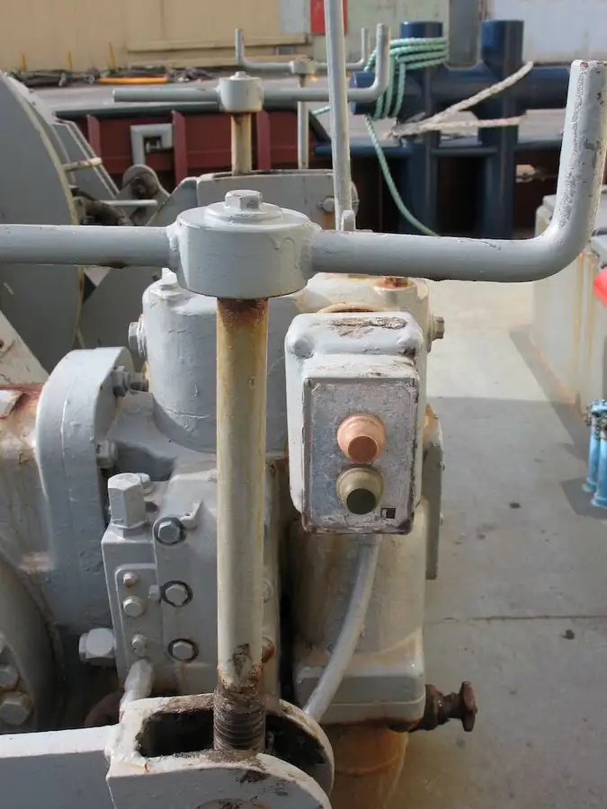 Kapal penarik keur dijual
