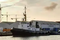 Tow boat pikeun dijual