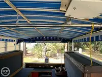 Kapal pesiar keur dijual