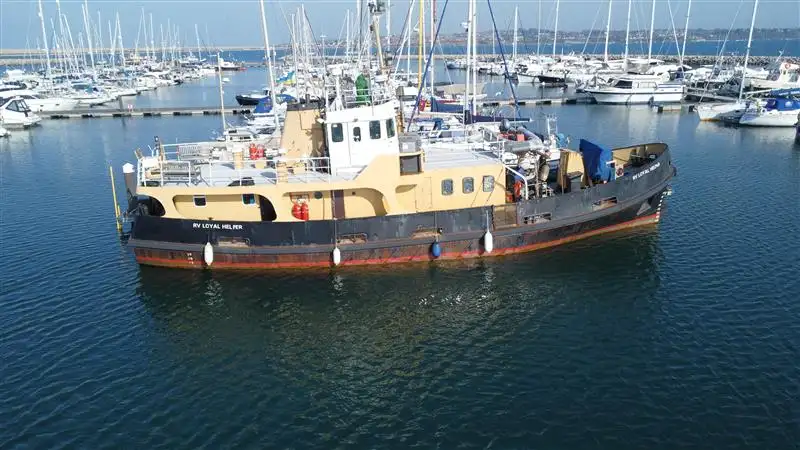 Kapal kerja keur dijual