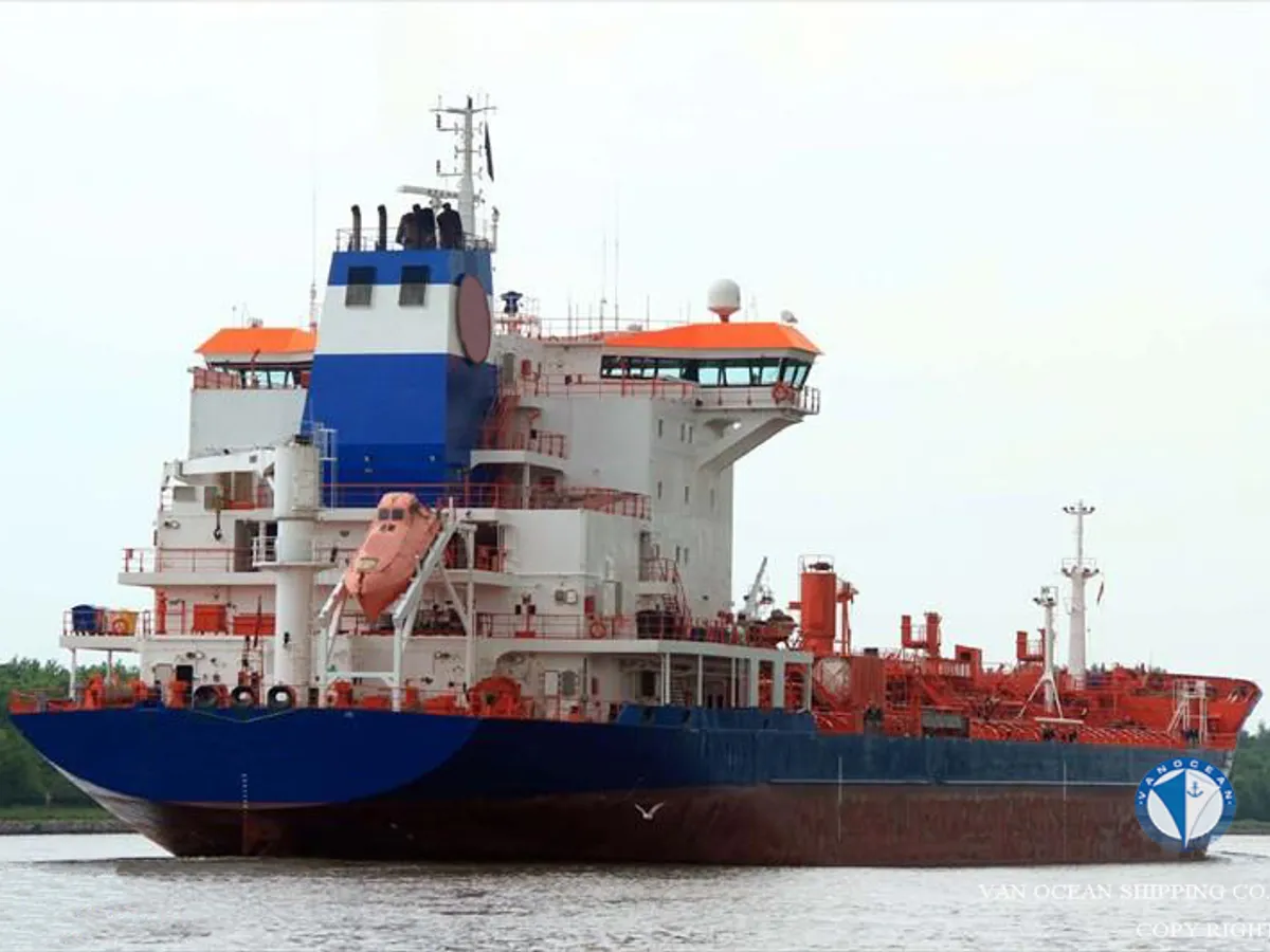 Kapal tangki minyak/bahan kimia keur dijual
